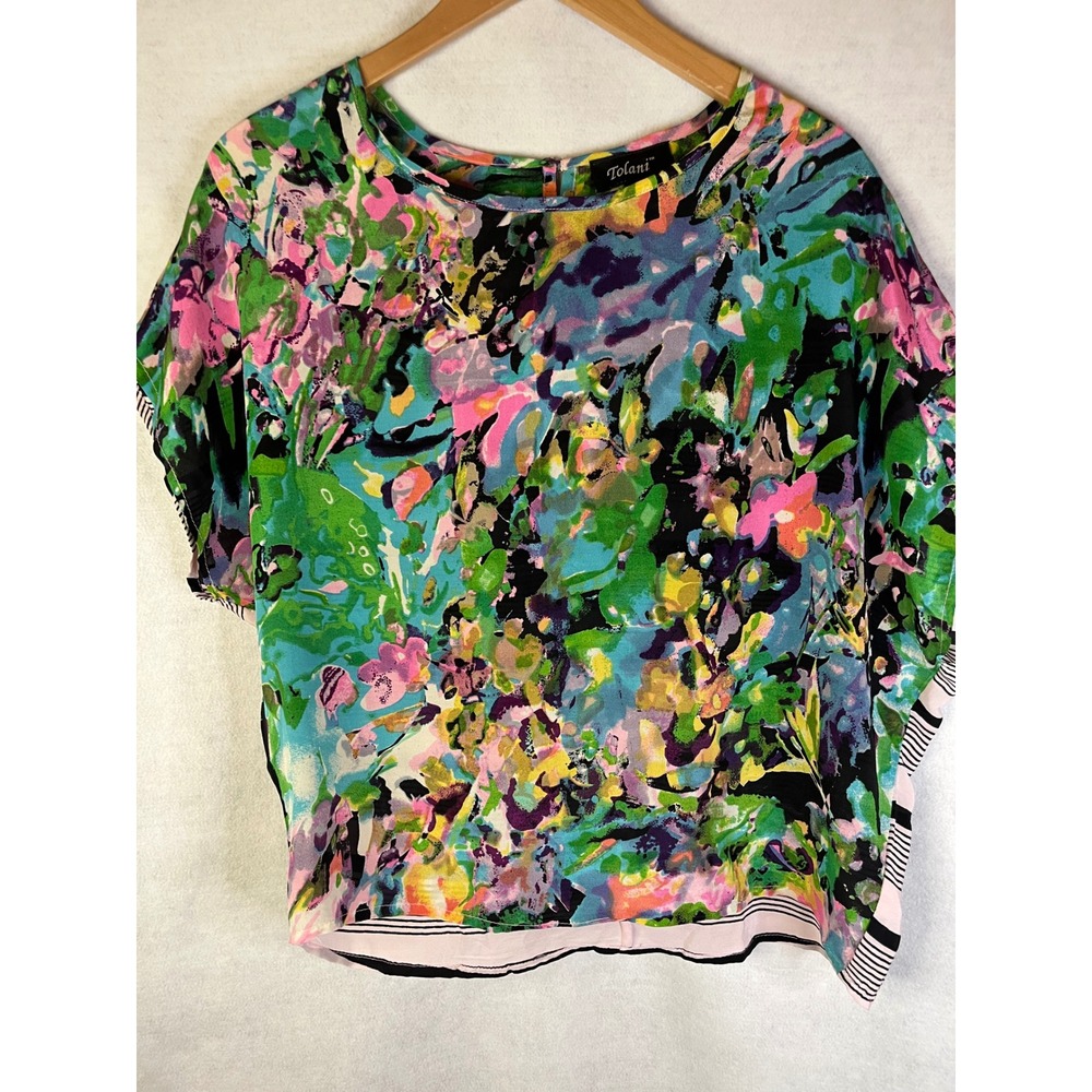 Tolani 100% silk blouse abstract watercolor floral‎ Small